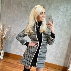 Zara Jacket,  3/4 Sleeves, open front, blue print, Ivory trim, size S, gorgeous